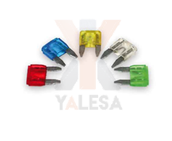 Minifusible automotriz 11mm tipo uña kavto 10a 15a 20a 25a 30a